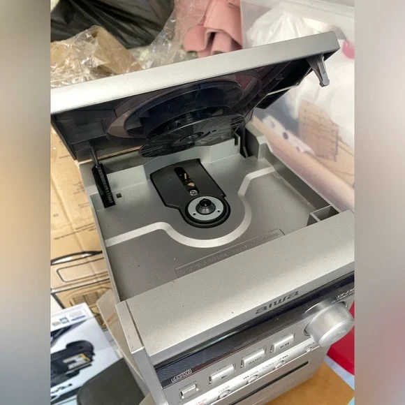 SOLD!!!!! Sound System, AIWA Stereo - Picture 3 of 6